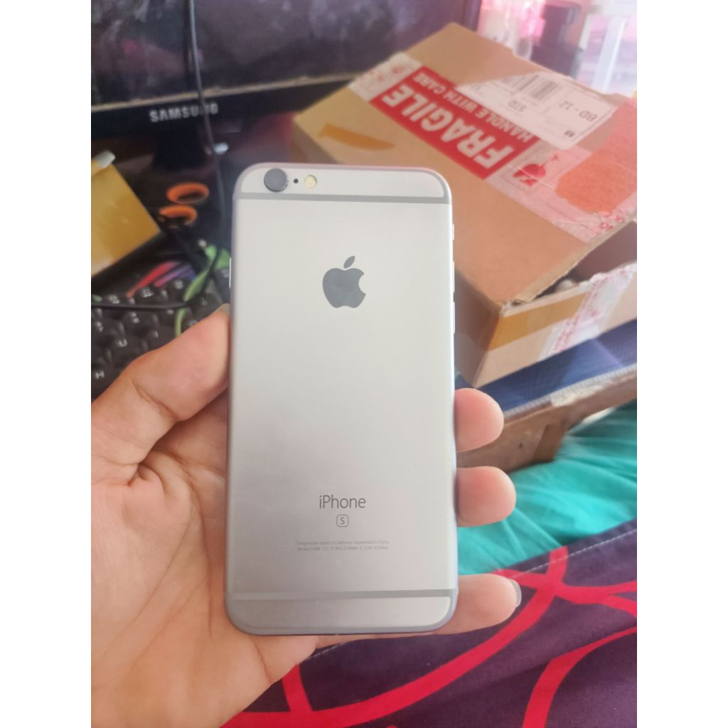 iphone 6s stuck logo / bootloop