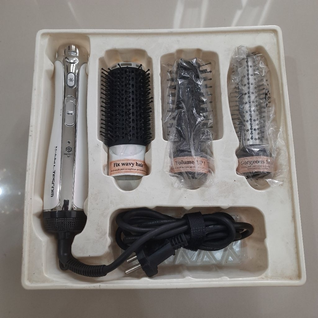 Alat Pengering Rambut Hair Styler Nobby by Tescom NACC10 Original
