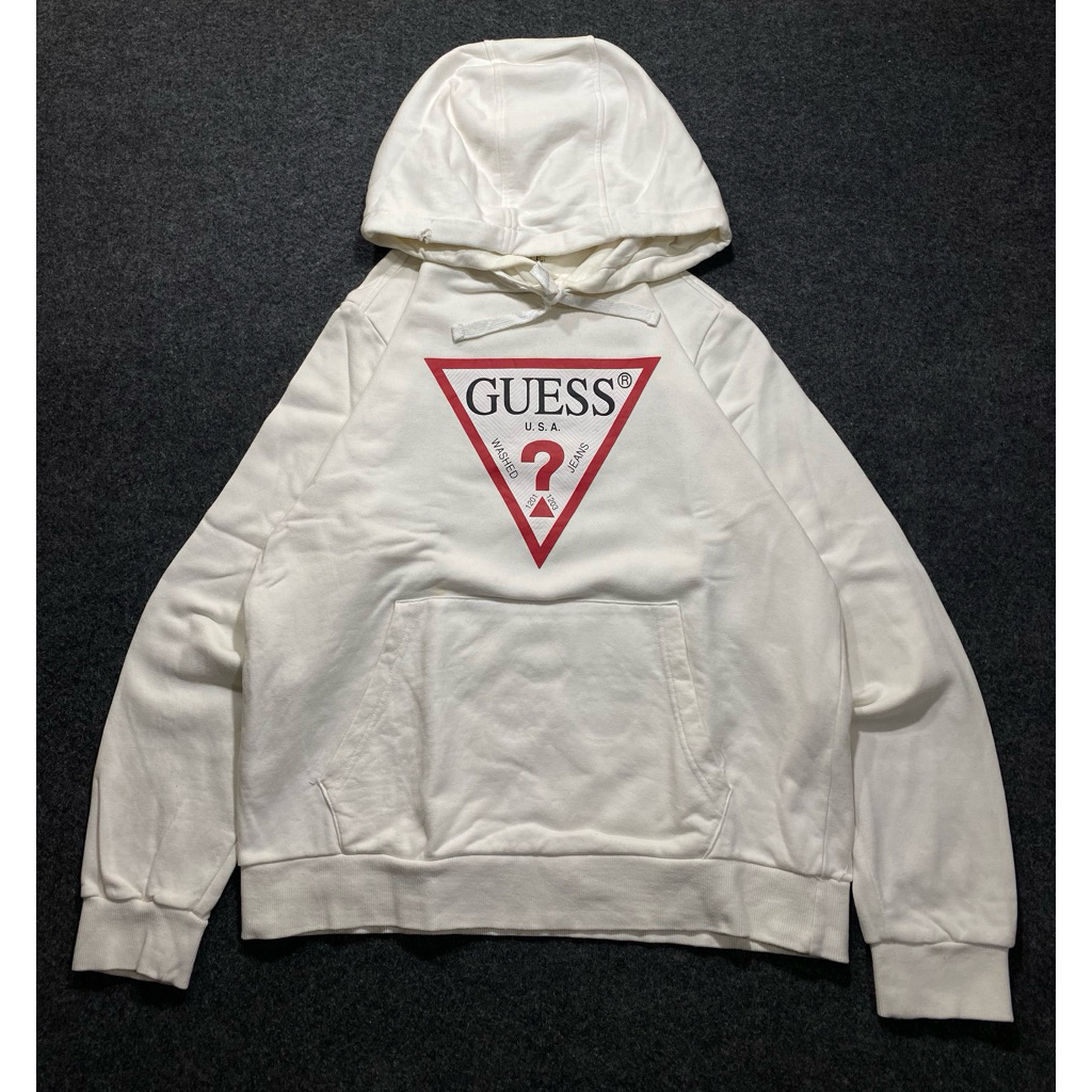 Hoodie Guess Putih Size L – Classic Logo Premium Style