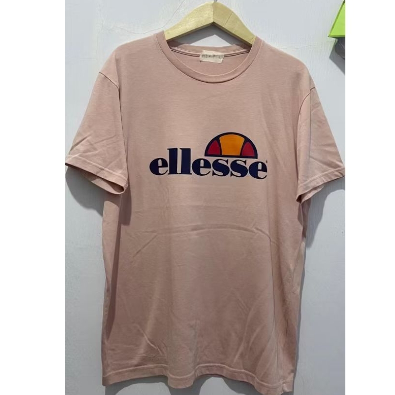 Kaos Ellesse