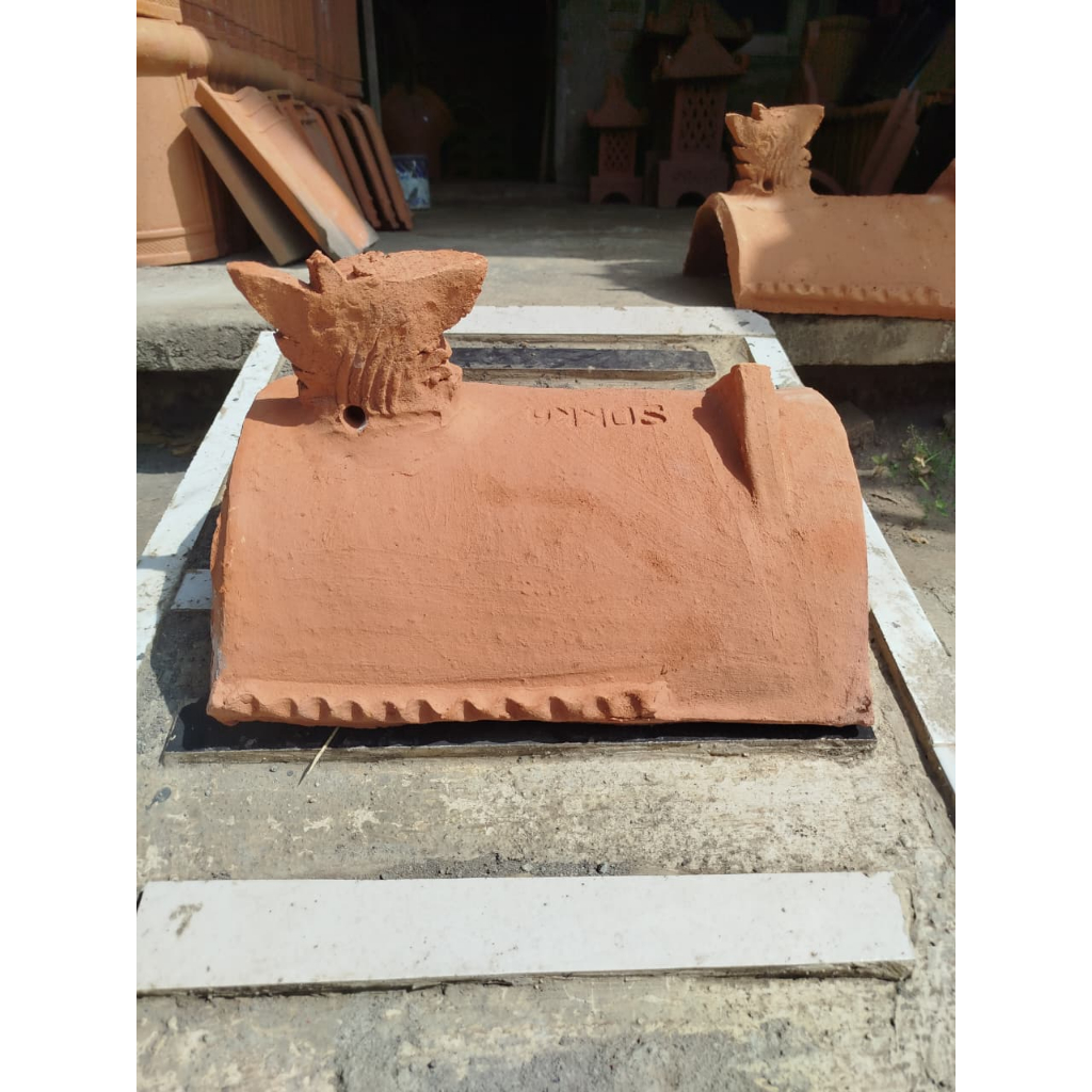WUWUNG KERPUS JAWA RUMAH JOGLO KLASIK