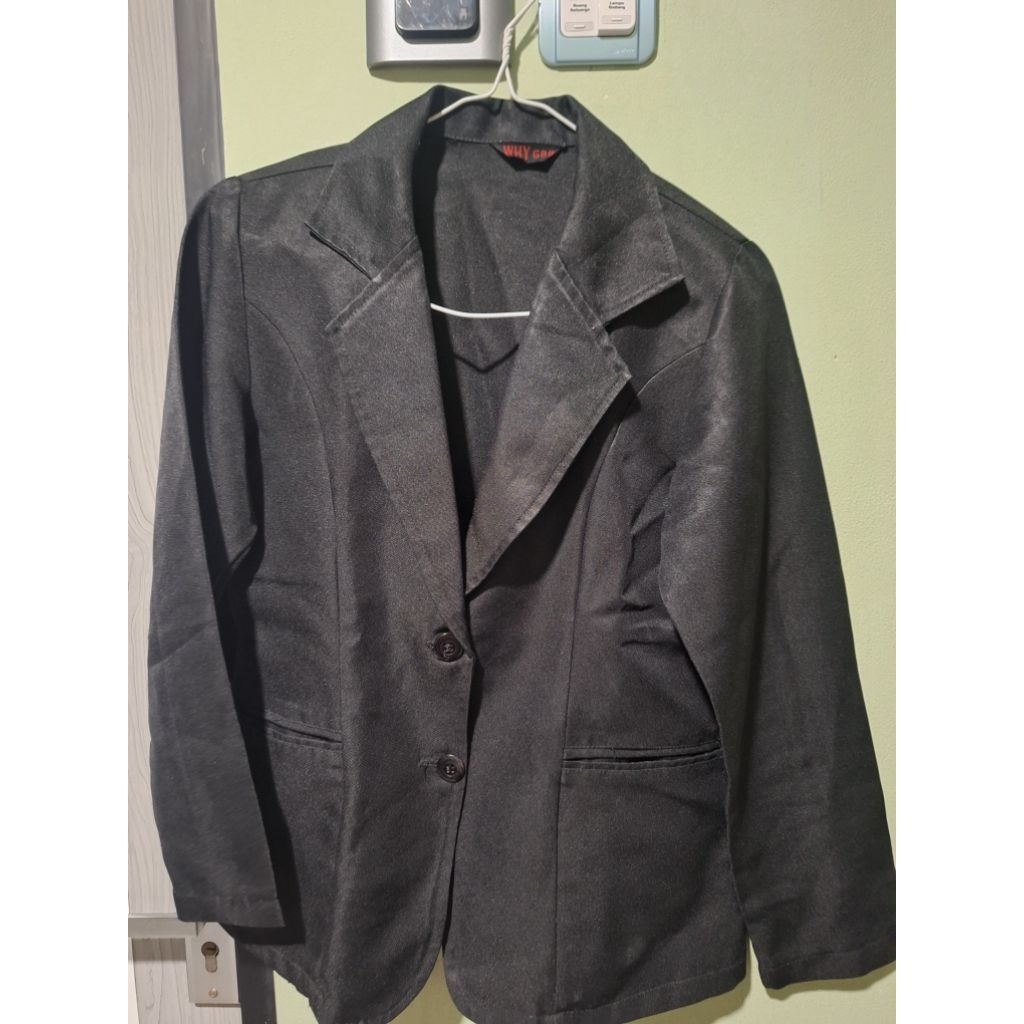 Preloved blazer hitam pekat