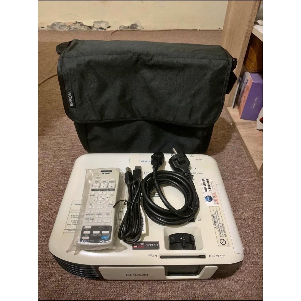 Proyektor Epson EB-X450