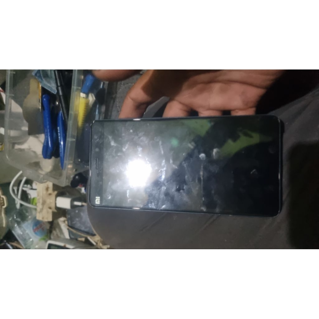 lcd redmi mi 4 copotan normal putih dan hitam