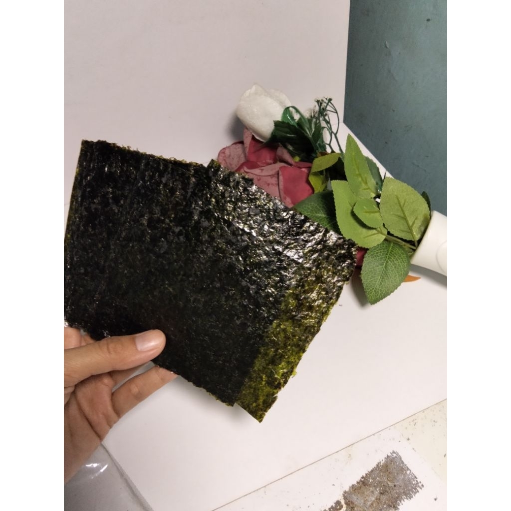 Kulit Nori Dimsum Rumput Laut Kotak 8cm Halal