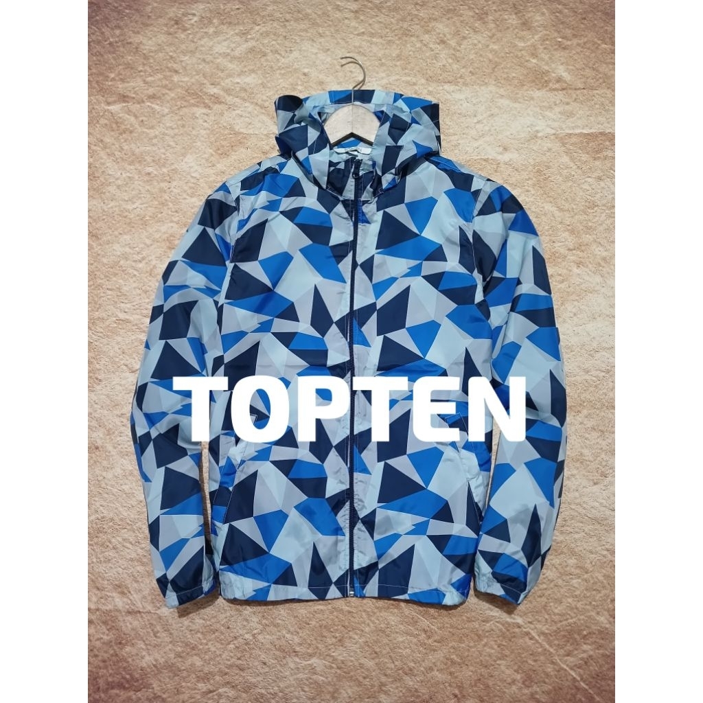 Jaket running keren TOPTEN tahan angin bekas pakai