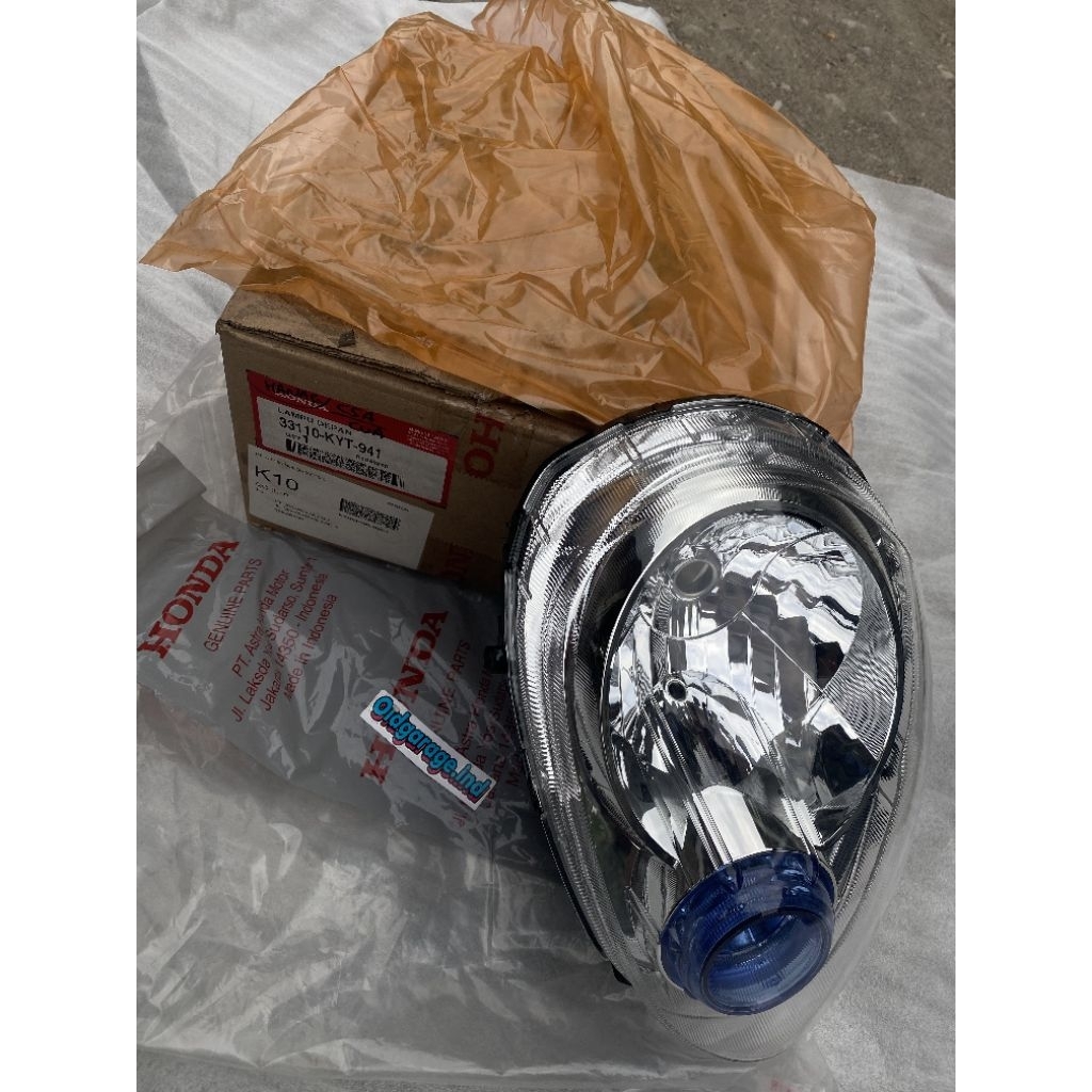 LAMPU DEPAN REFLEKTOR HONDA SCOOPY KARBU 2013 ORIGINAL AHM 33110-KYT-941