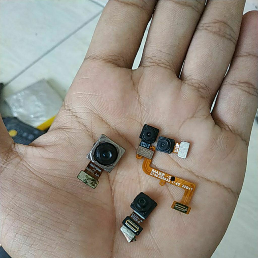 kamera depan belakang bekas Oppo Reno 7z 5G