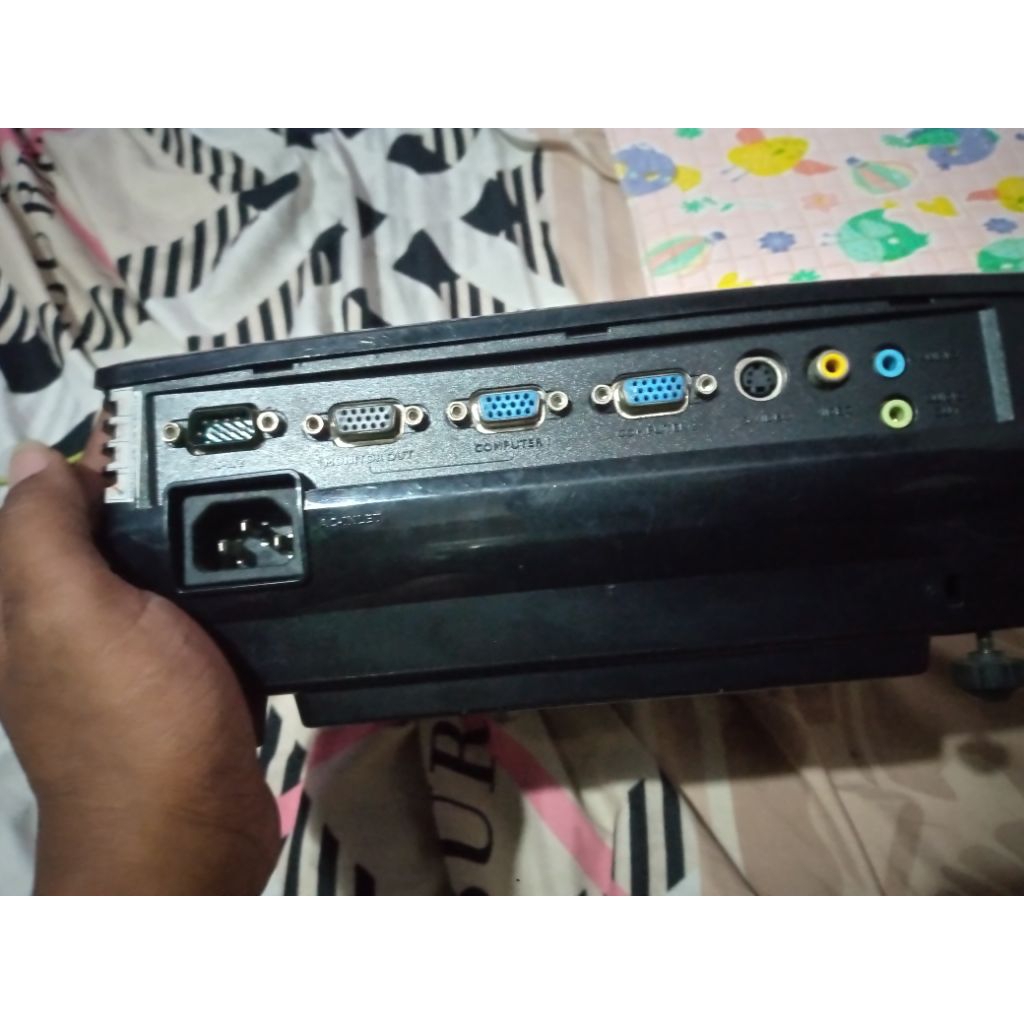 proyektor benq mp515