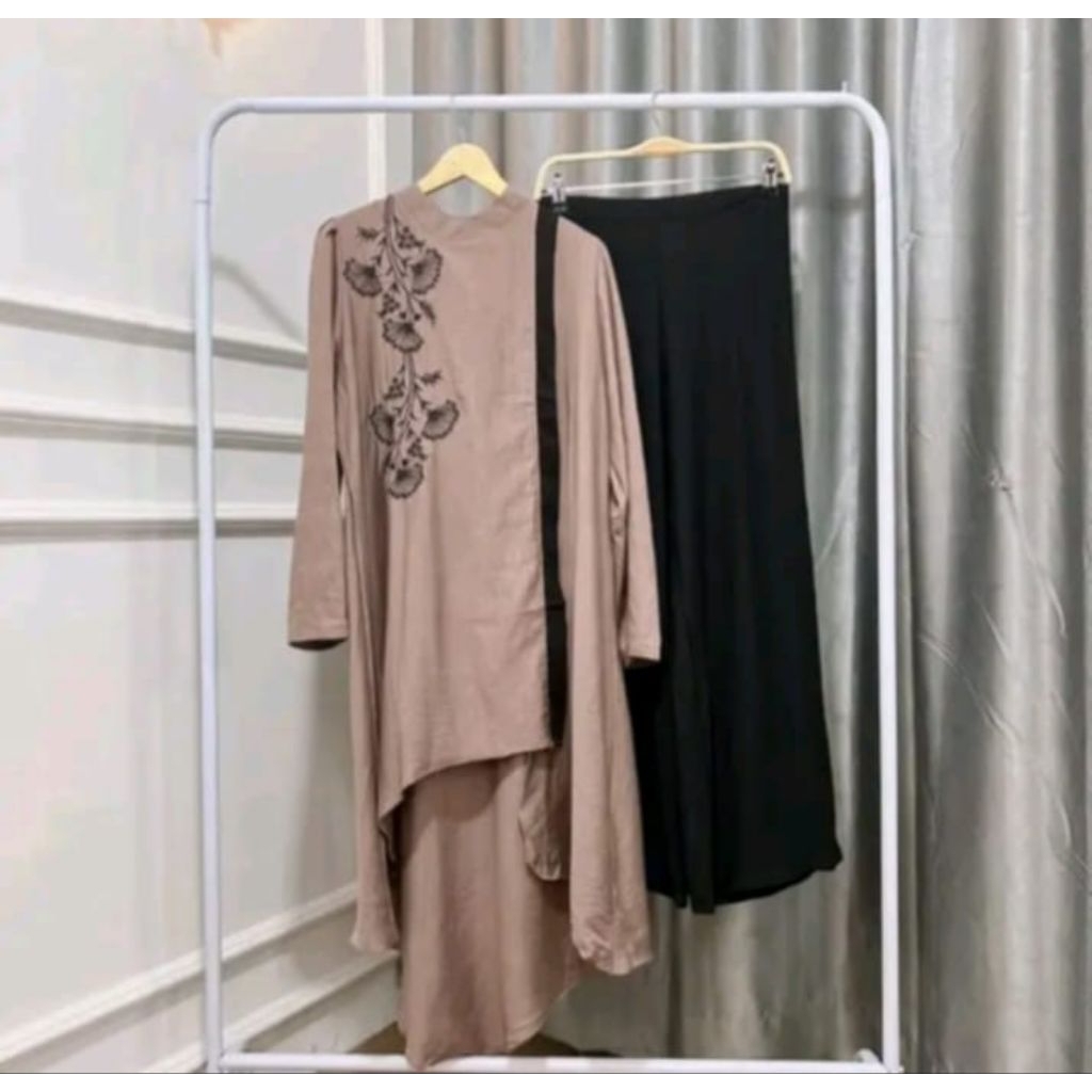 Oneset Gwenza