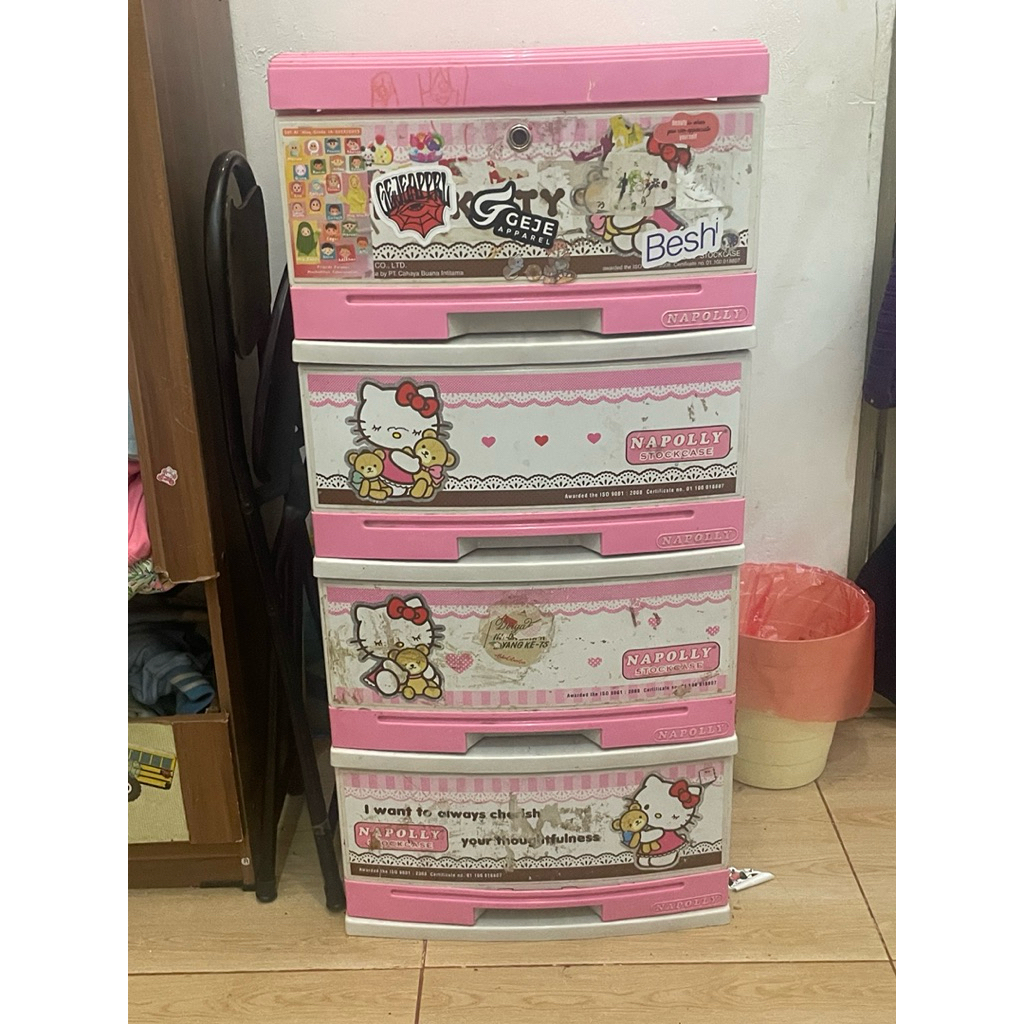 Laci Plastik Napolly Hello Kitty 4 Laci