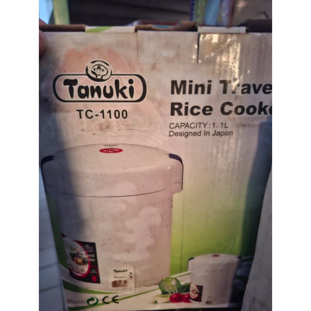 Rice Cooker Mini Penanak Nasi Tanuki TC-1100 Electric Cooker Traveling
