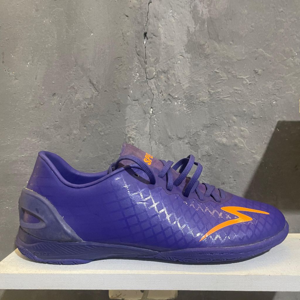 Cuci gudang Sepatu Futsal Specs Exocet In