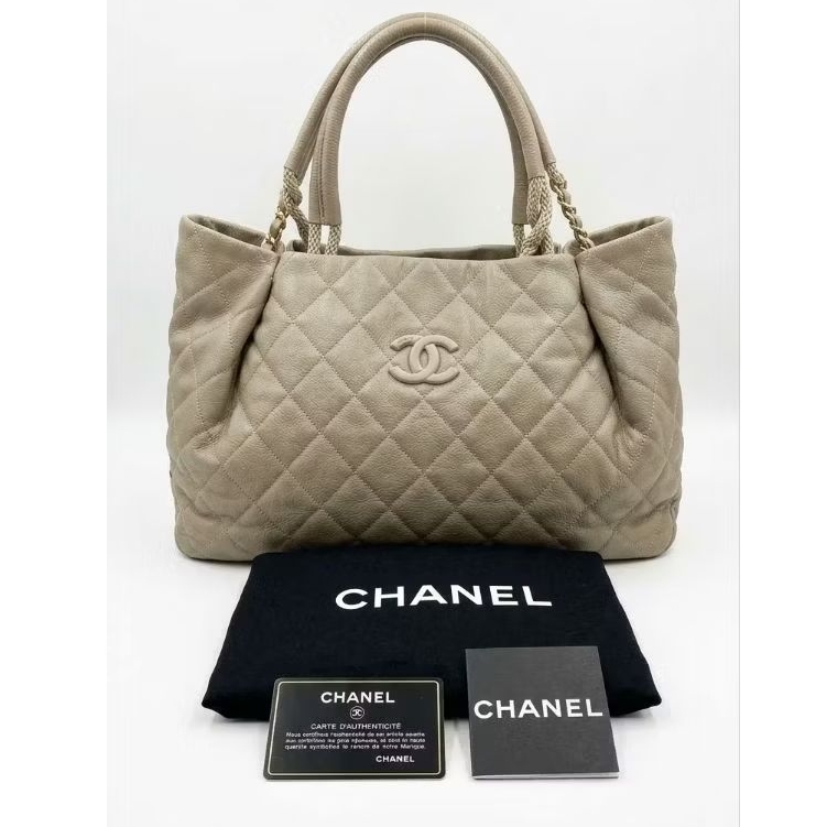 Tas Wanita Chanel yacht expandable zip tote ivory