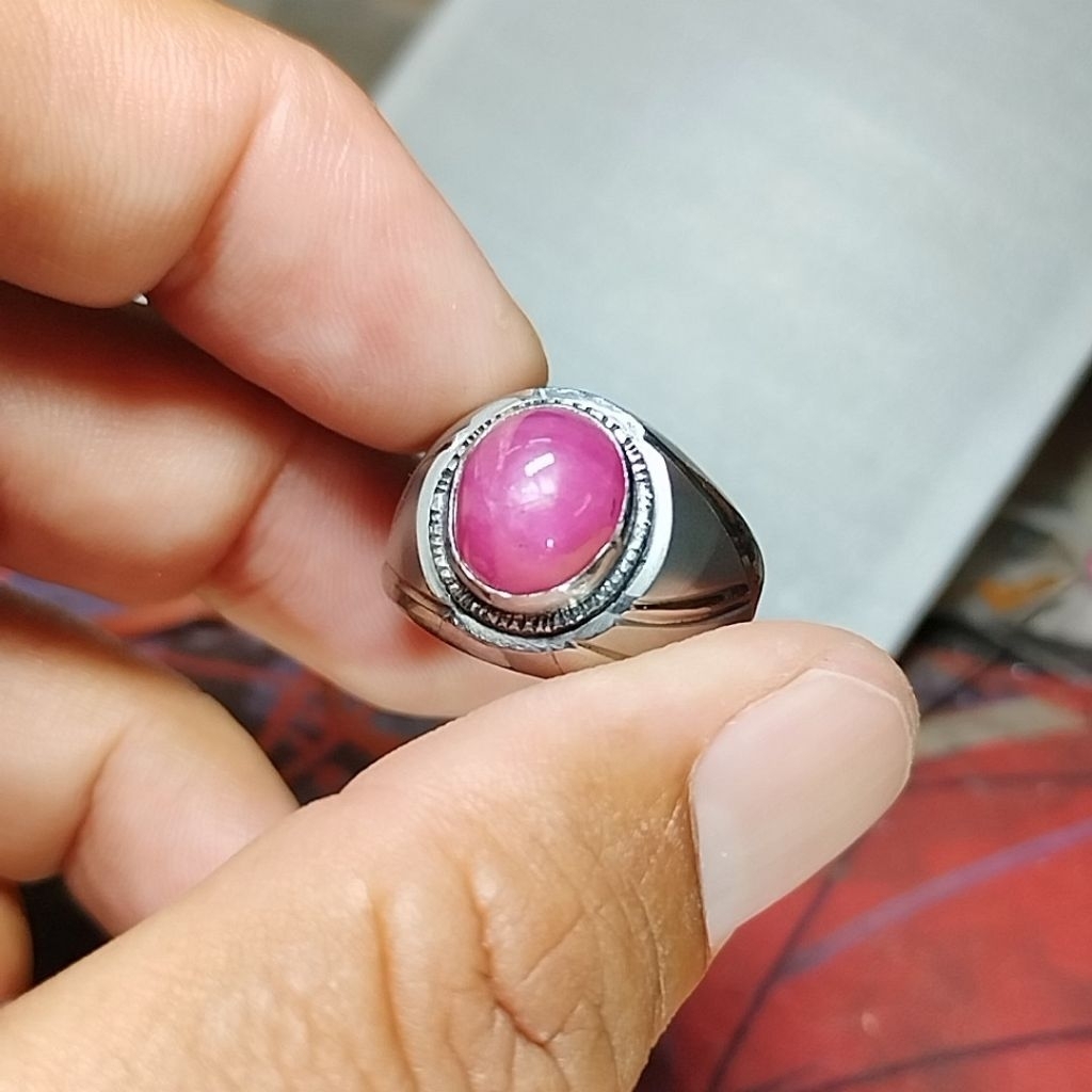Natural Ruby Star Jhonson Afrika Ring Monel