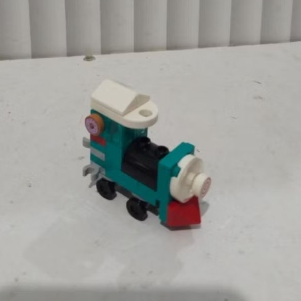 LEGO Micro Train