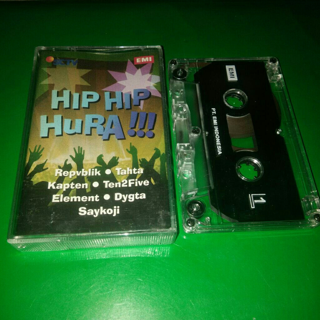 kaset pita hip hip hura