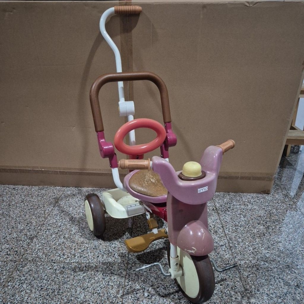 PRELOVED IIMO Tricycle Anak