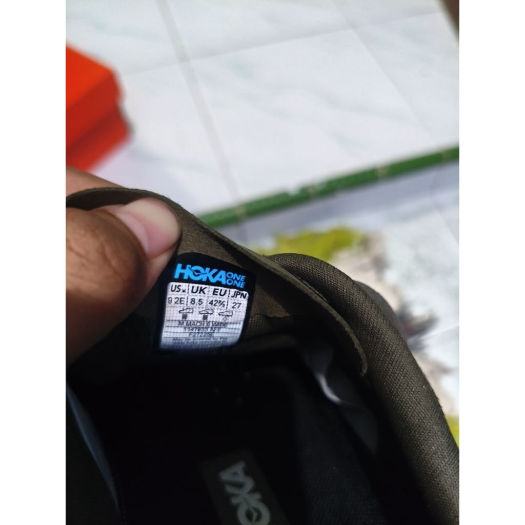 Hoka Mach 6