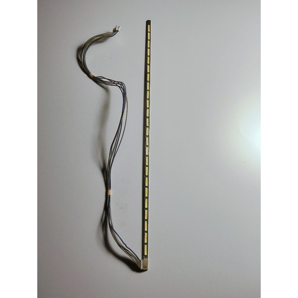 BACKLIGHT BACKLED BL LAMPU LED TV LG 20LB450A 20LB450