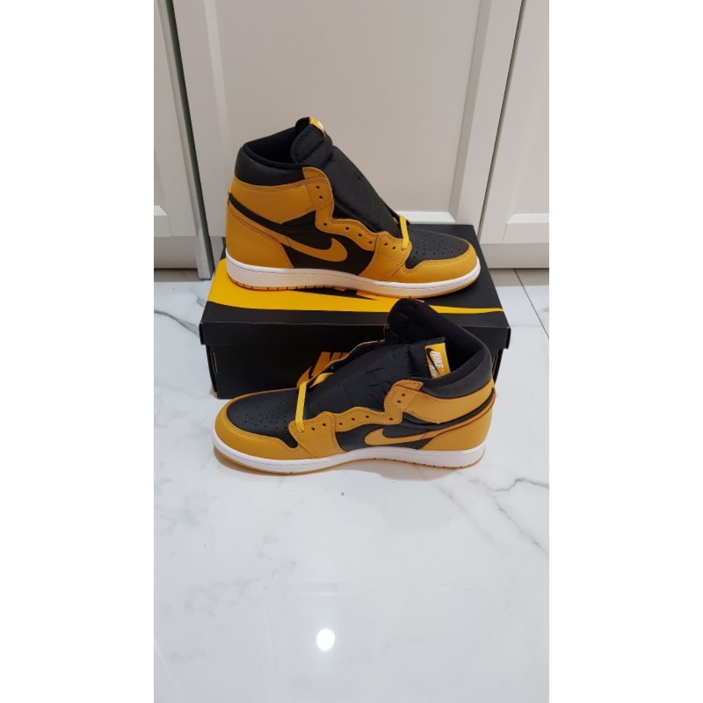 Air Jordan 1 Retro High OG Pollen