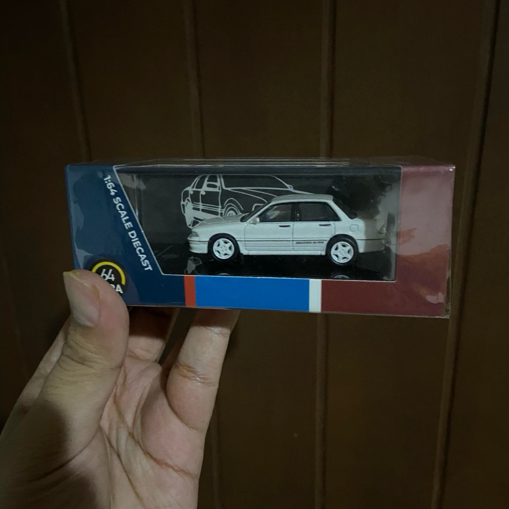Para64 Mitsubishi Galant VR4 Sophia White LHD PA-55106