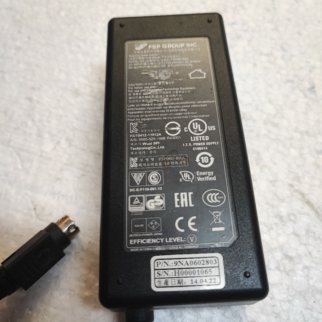 Adaptor FSP 24V 2,5A Jack bundar 3pin