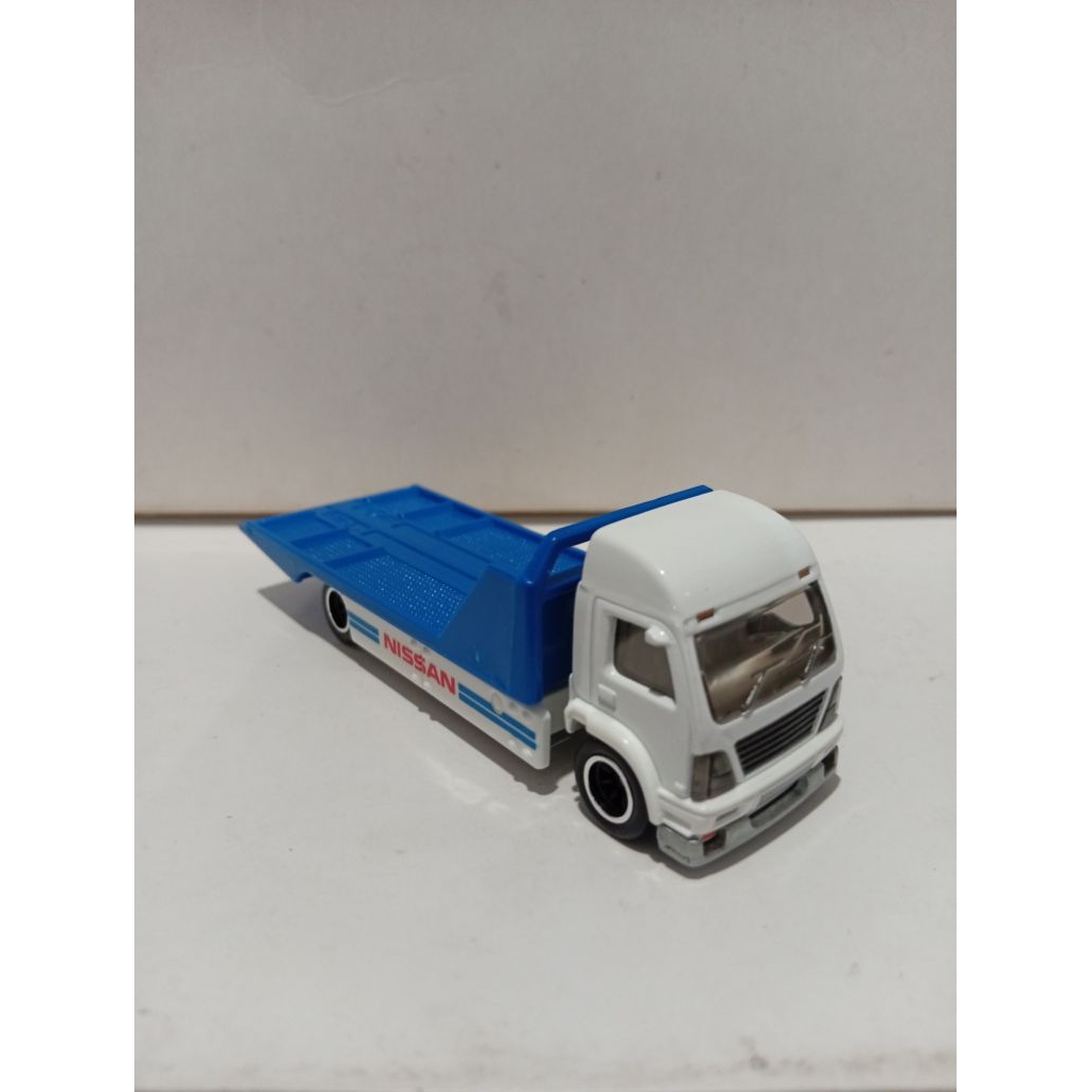 Hot Wheels Aero Lift Loose Truck towing derek
