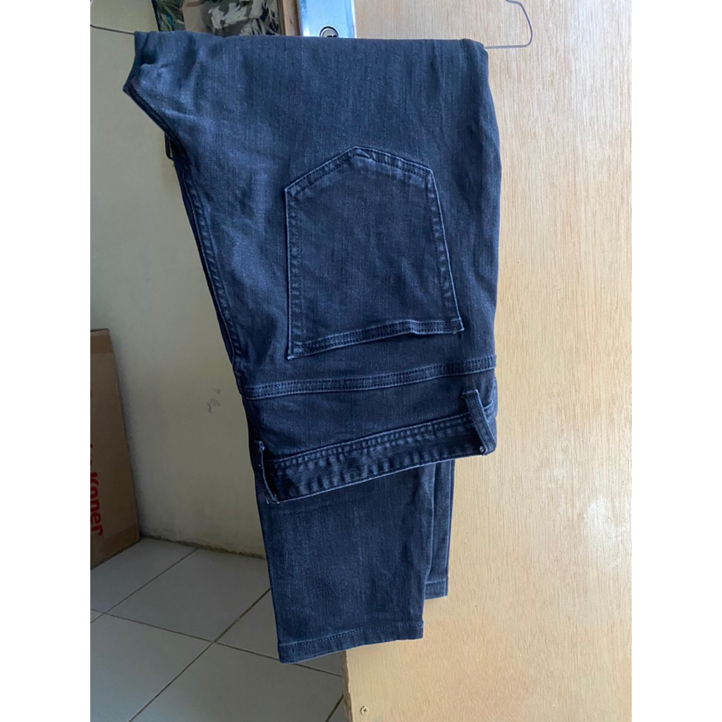 Celana Jeans TOPTEN