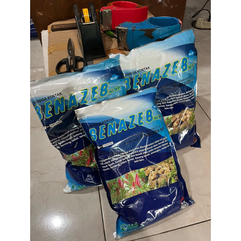 BENAZEB Blue Mankozeb 80WP Biru fungisida kontak