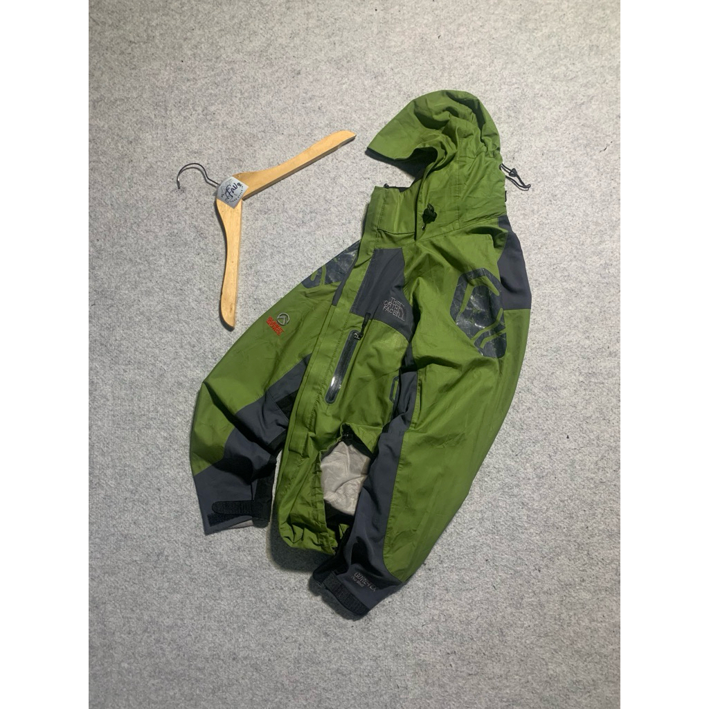tnf summit series goretex