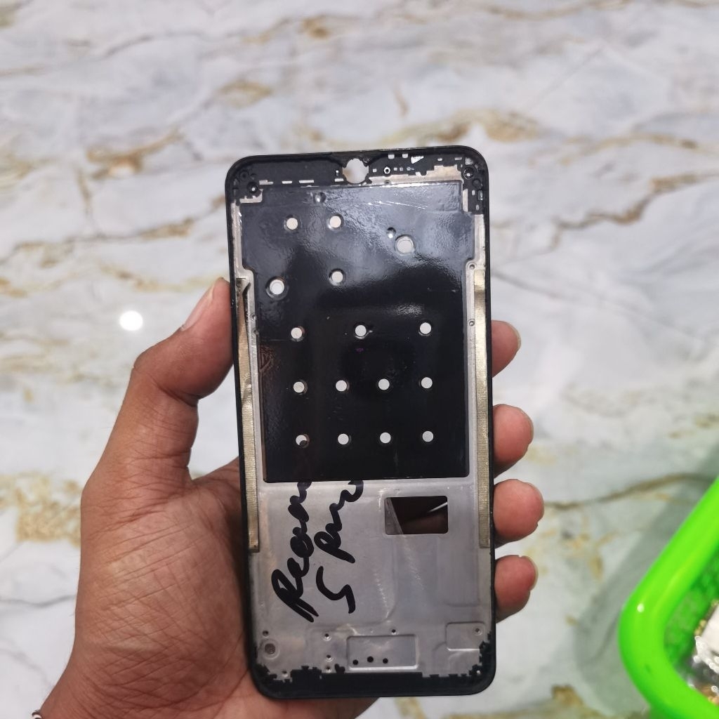 FRAME TATAKAN LCD REALME 5 PRO ORI COPOTAN