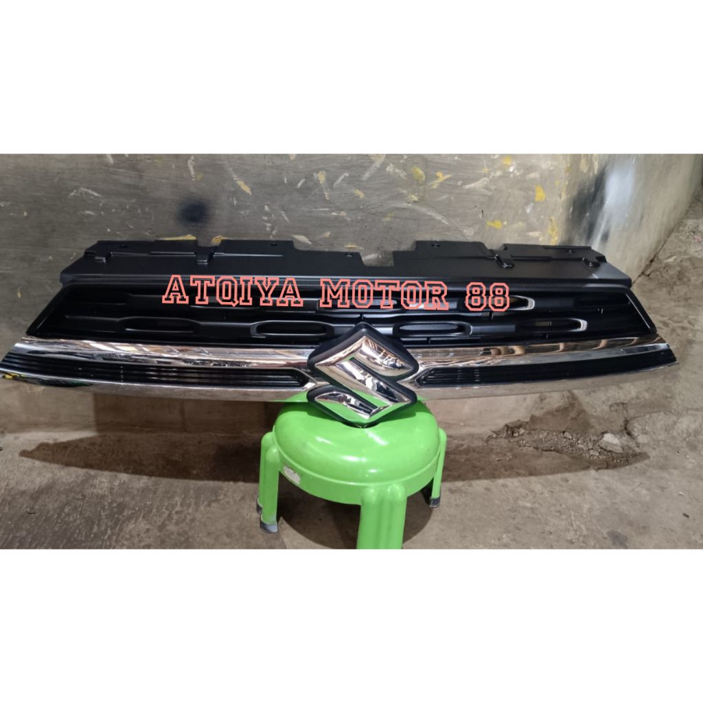Grill Suzuki XL7