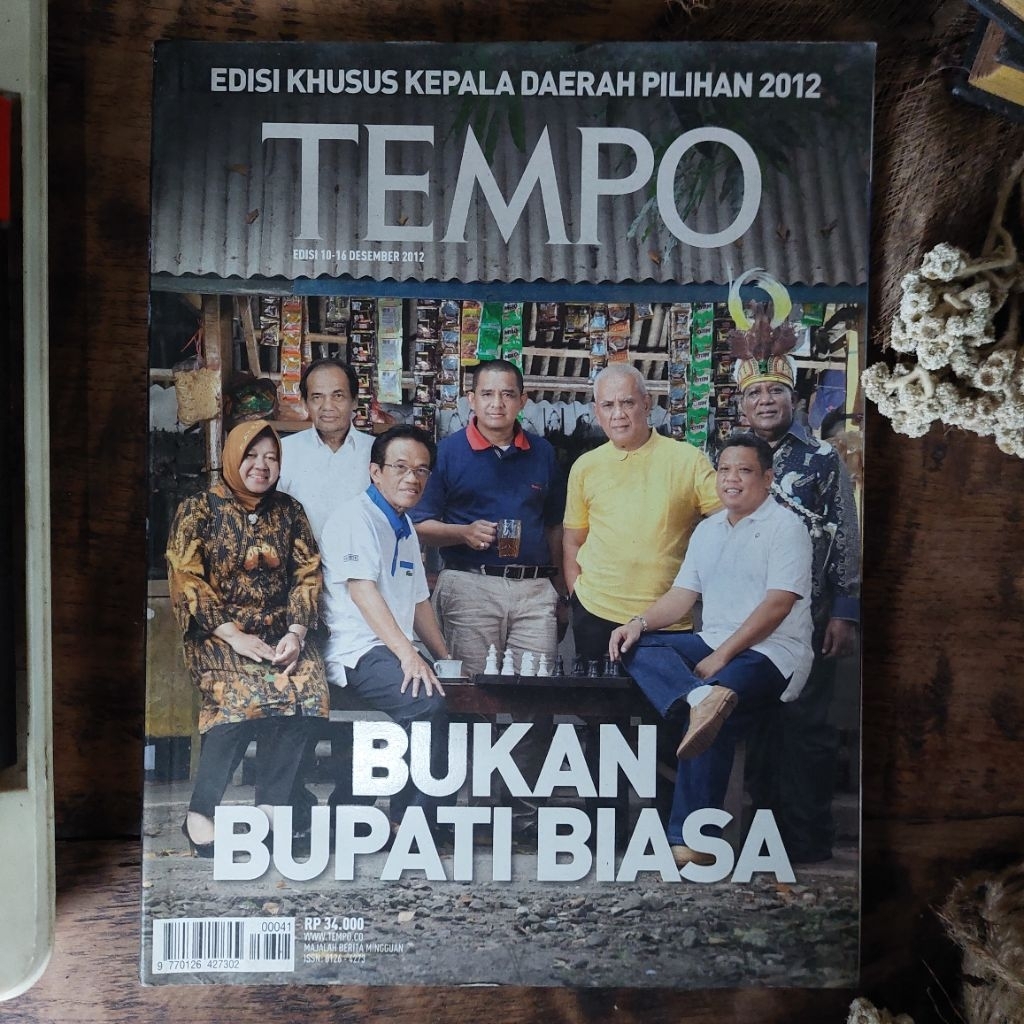 BUKAN BUPATI BIASA : Majalah Tempo Edisi Khusus 2012 [ORIGINAL]