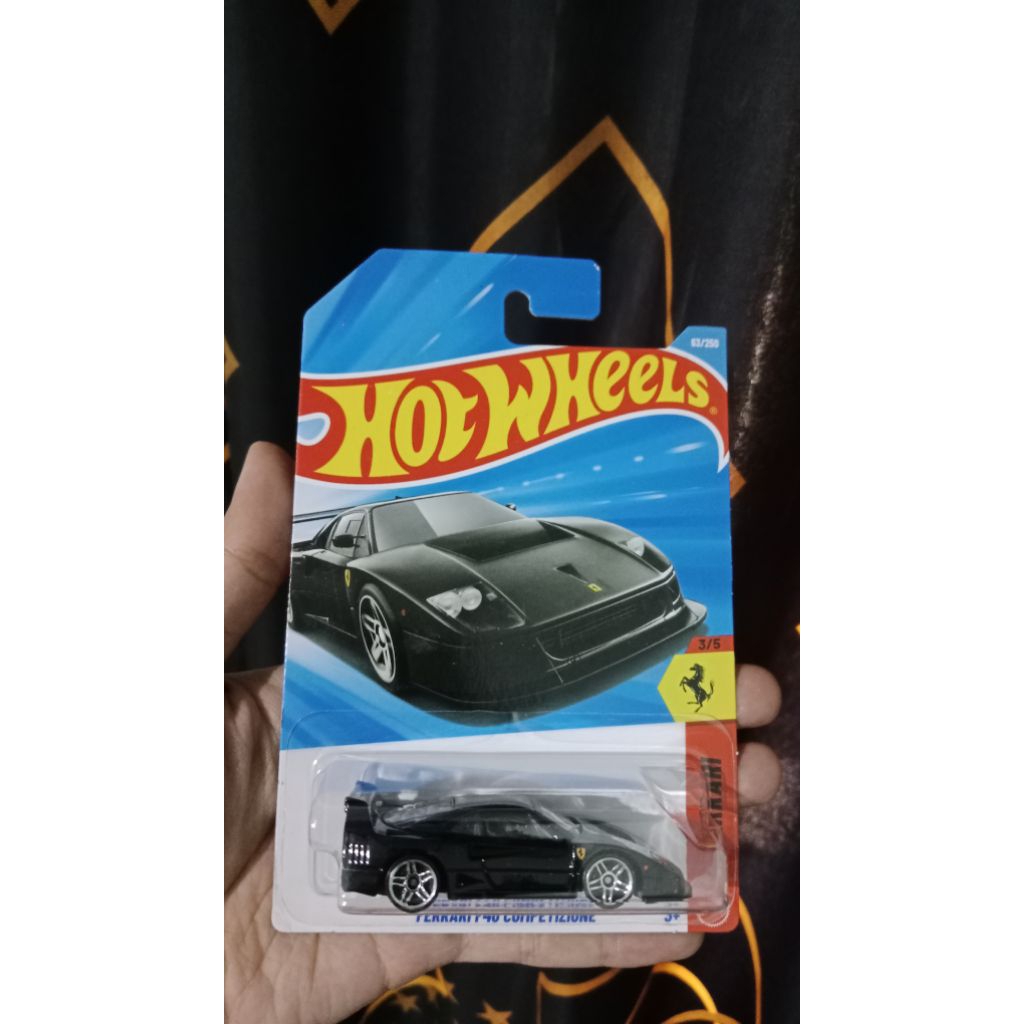 Hot Wheels FERARRI F40