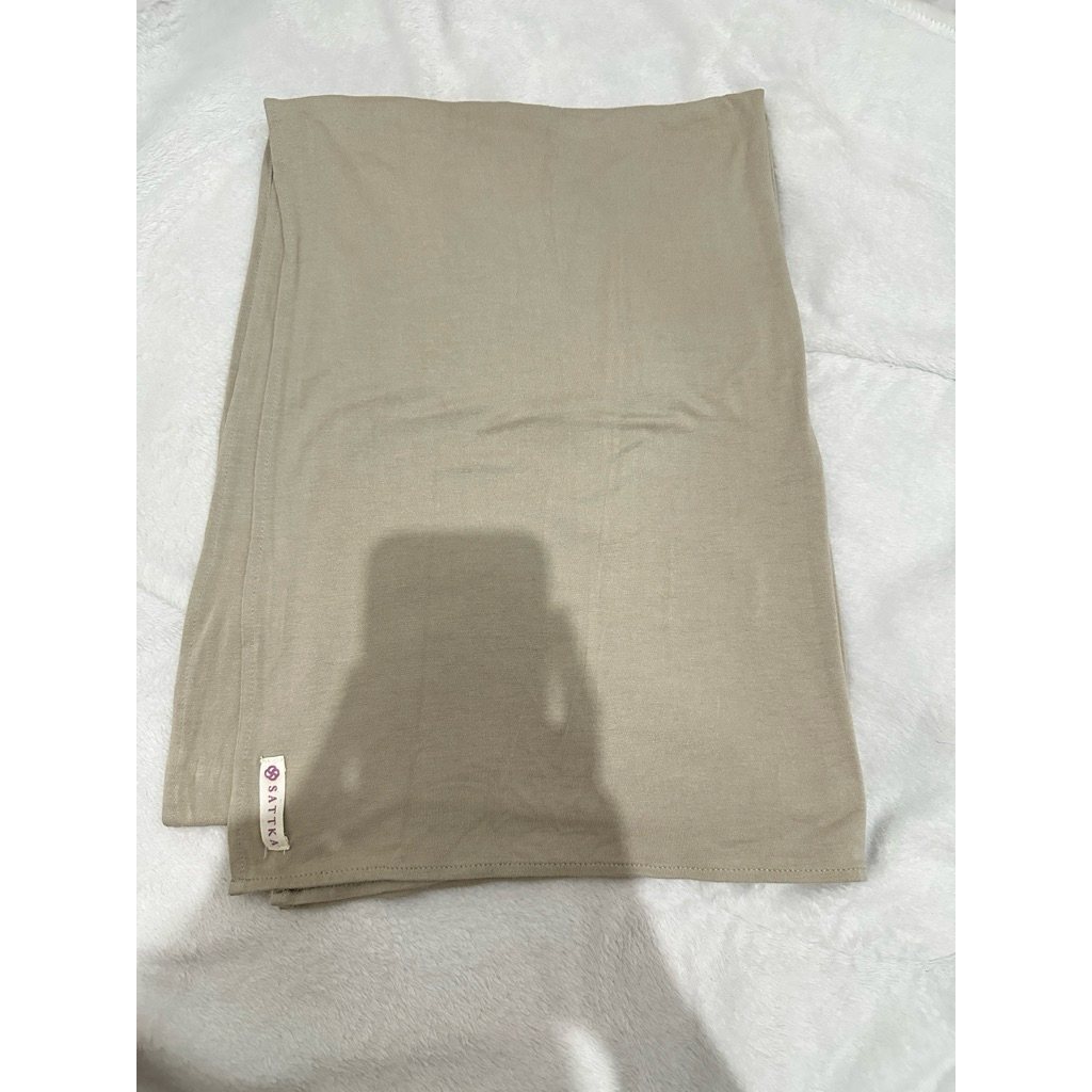 preloved pashmina kaos sattka