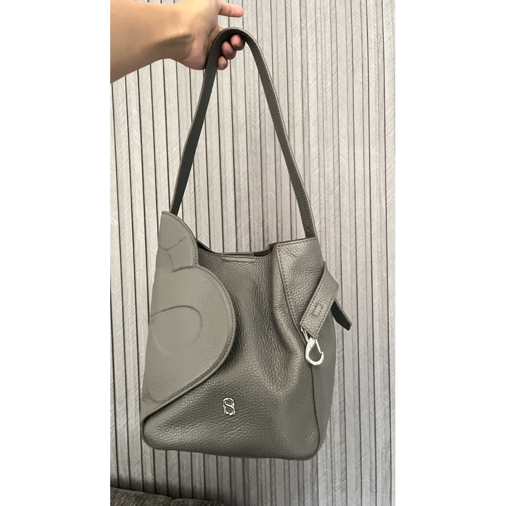 Britney bag buttonscarves fog