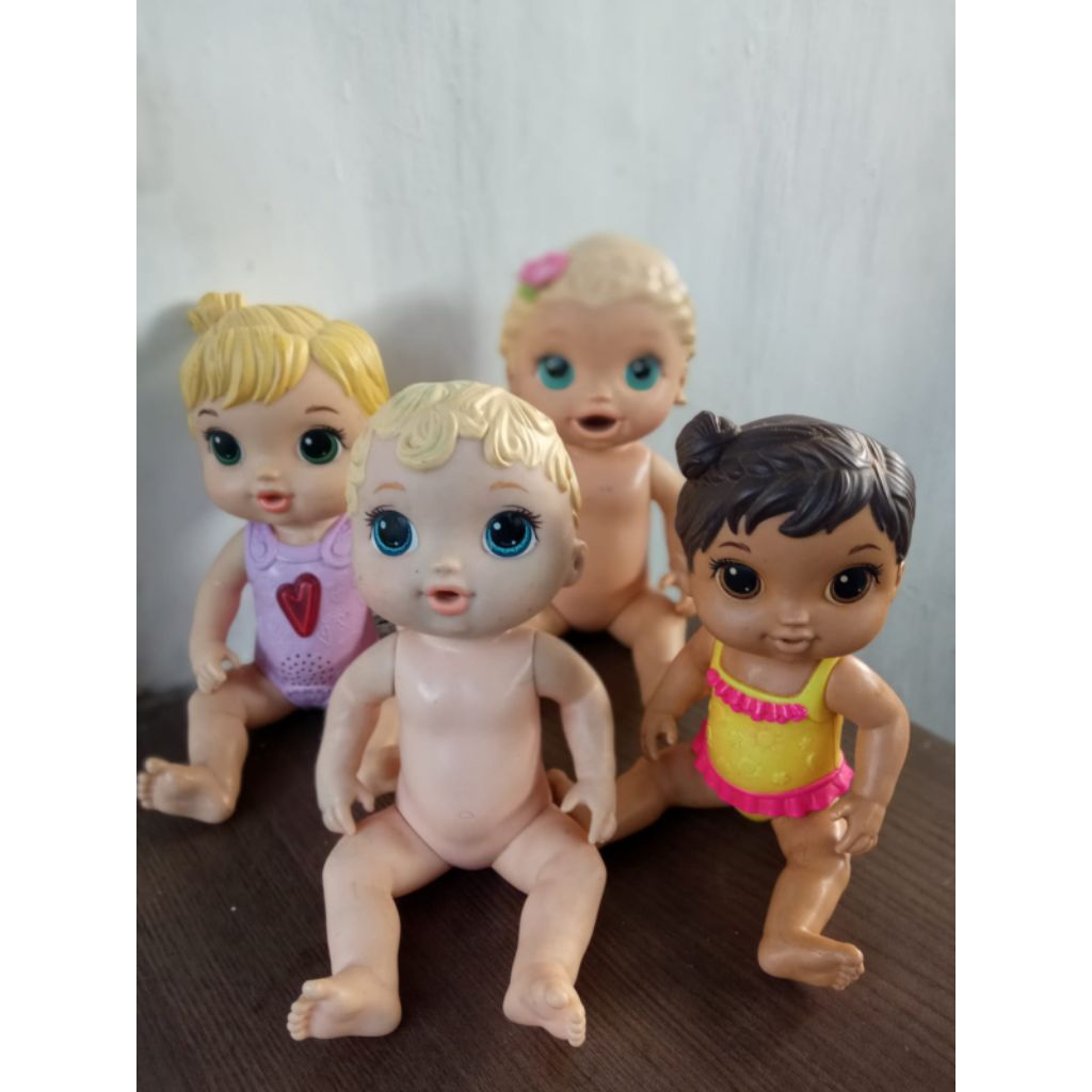 baby alive paket 4 pcs preloved / bekas mainan anak elektrik off  & non elektrik