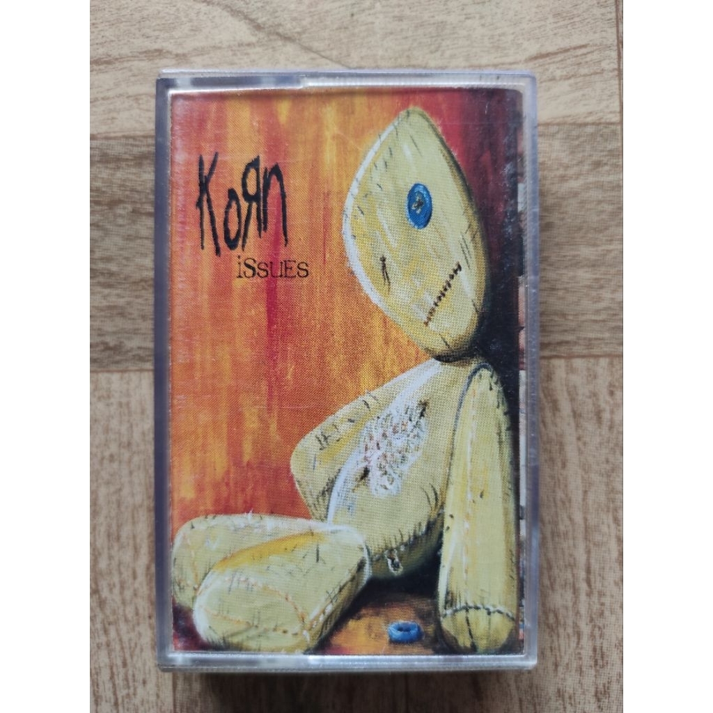 kaset pita KORN "Issues"