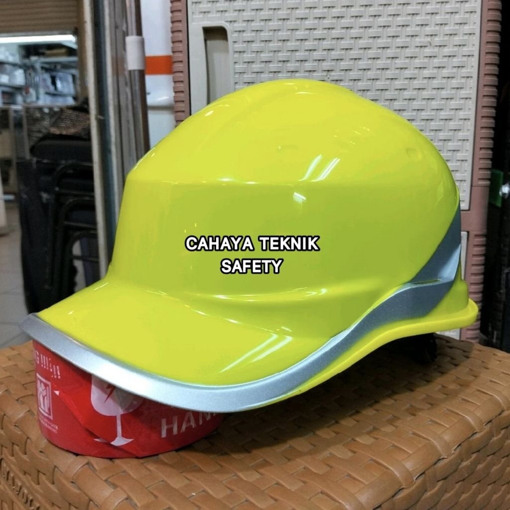 Helm Safety Delta Plus Venitex Warna Hijau Stabilo Original / Safety Helmet Delta Plus Original Berk