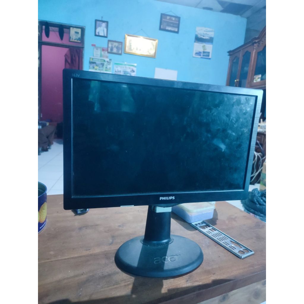 monitor 16 Inch Merk Philips