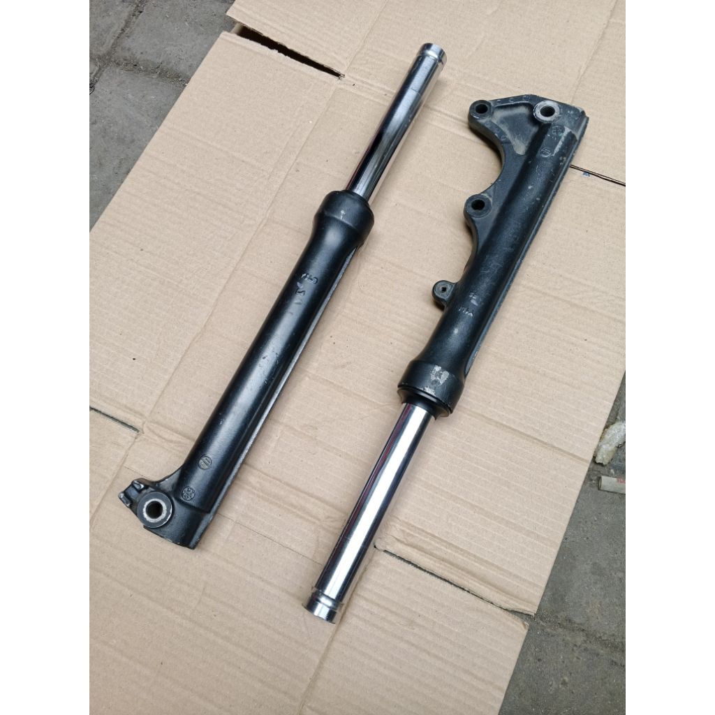 Shock Depan Yamaha Xeon Rc Xeon GT 1LB Ori Seken Copotan