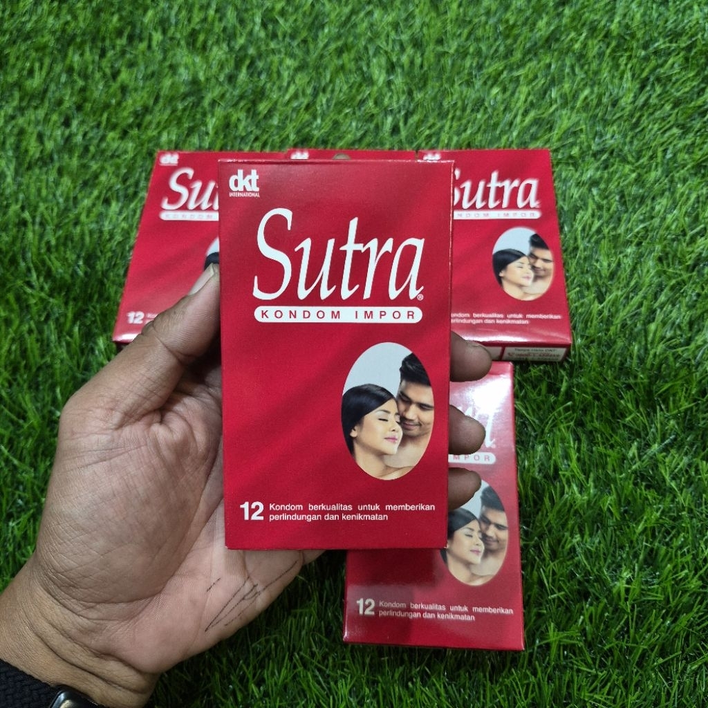 Kondom Sutra Merah Isi 12 Pcs - Tipis, Lembut, dan Anti Bocor