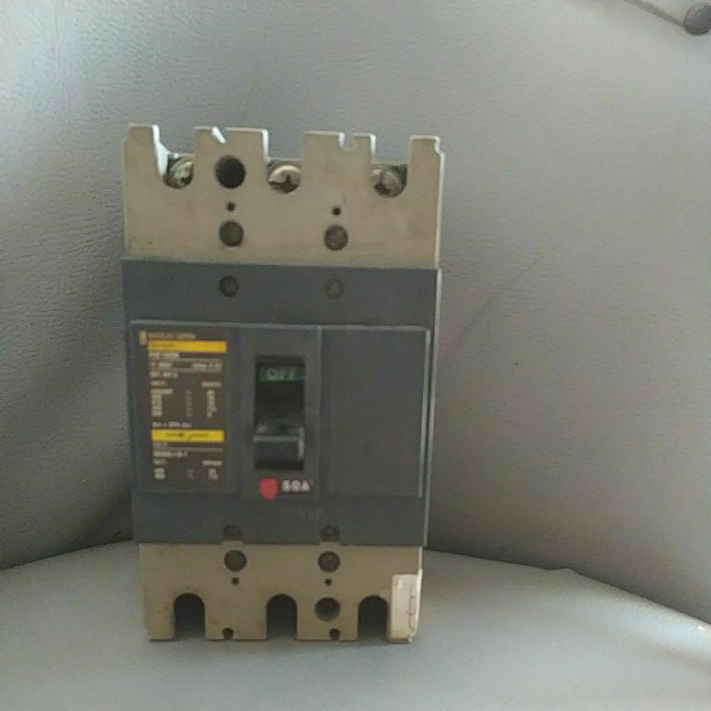 MCCB merlin gerin nb100n 50A