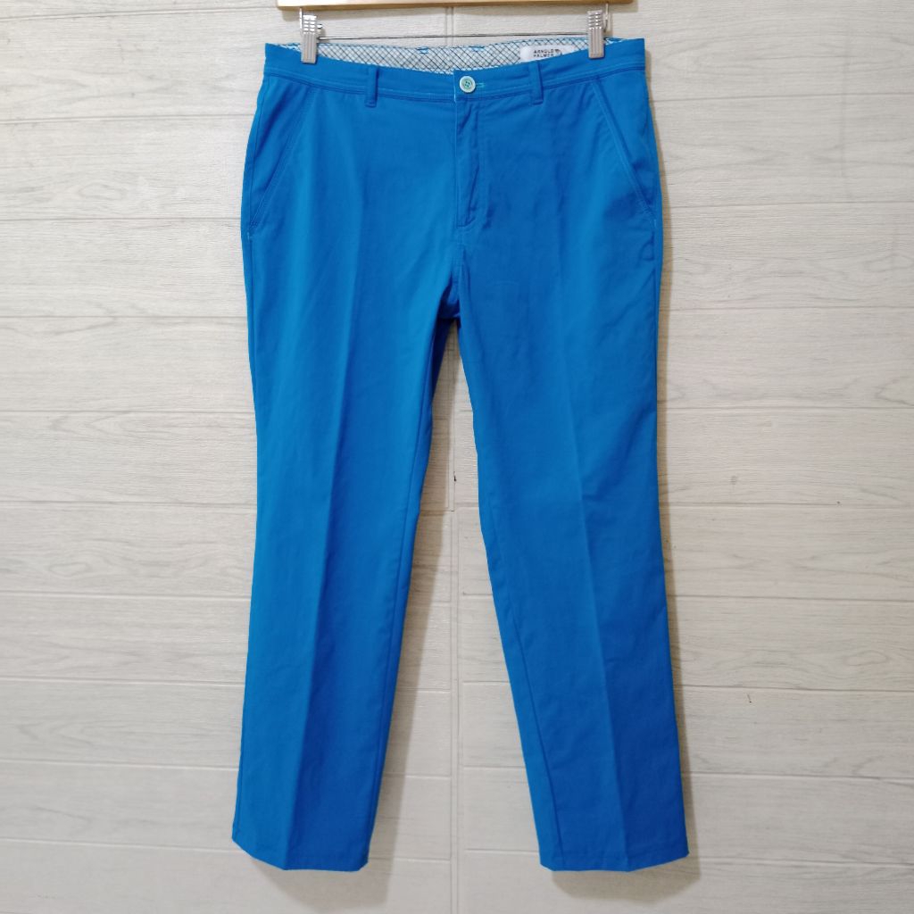 celana golf pria Arnold Palmer