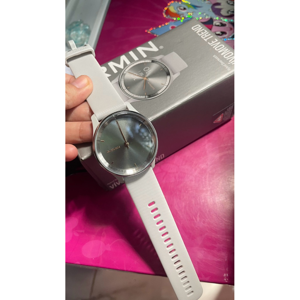 Garmin vivomove trend (preloved)