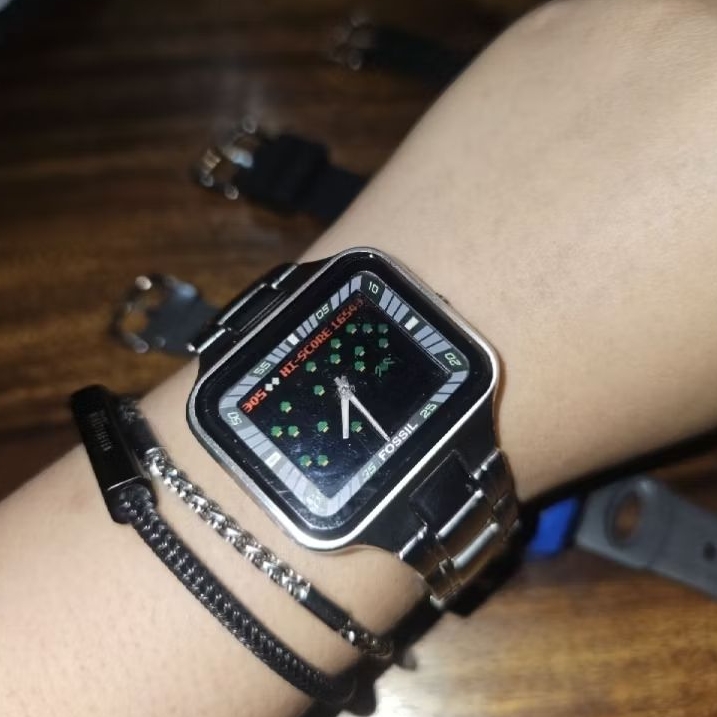 Extreme rare game watch space invaders