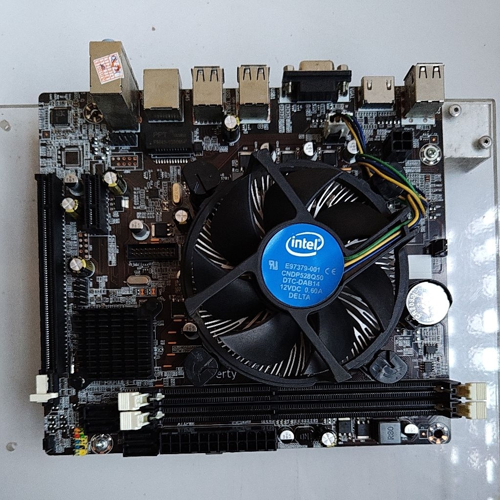 Motherboard Bulldozer+prosesor core i3-2100 CPU @3.10GHz