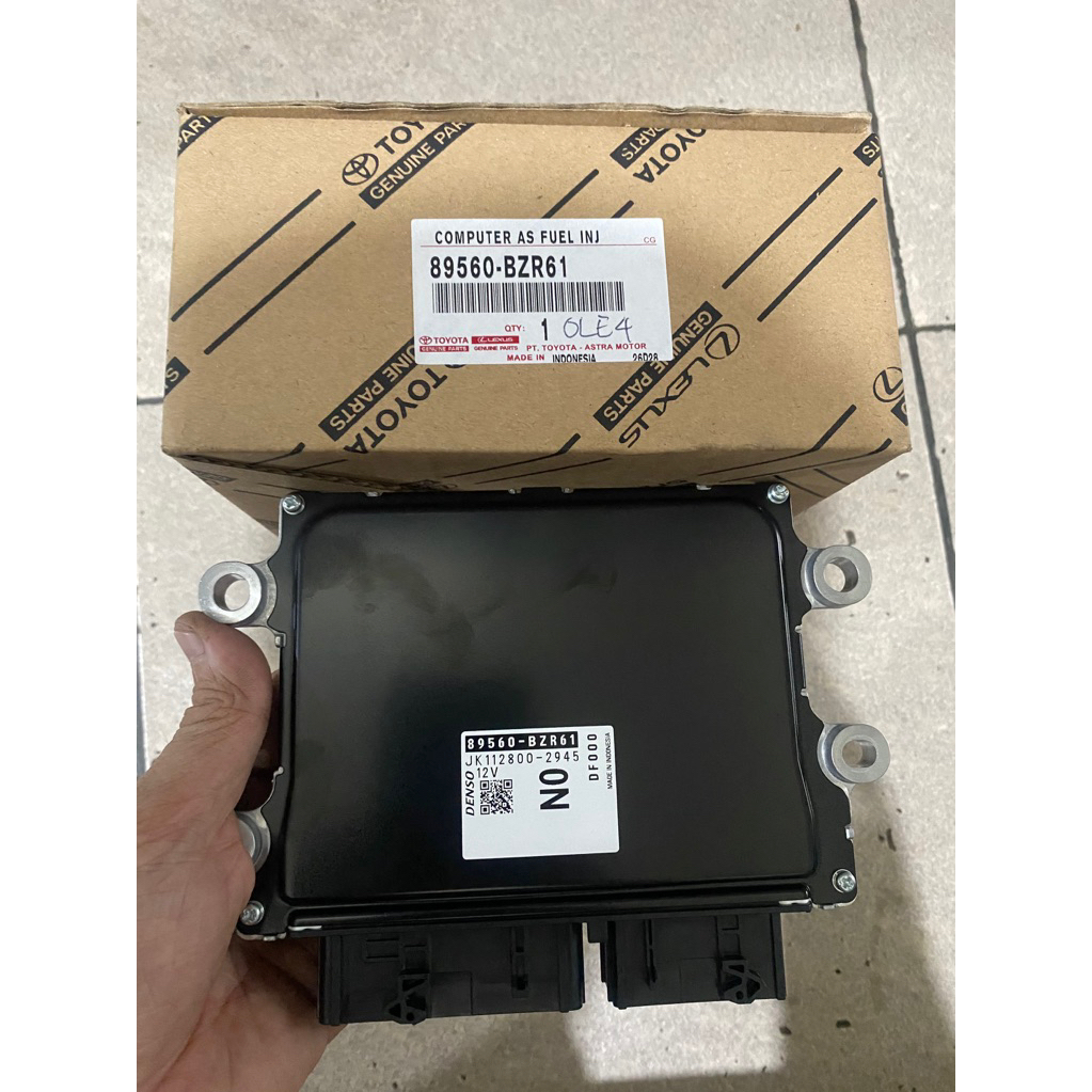 89560-BZR61 ECU computer engine control calya sigra