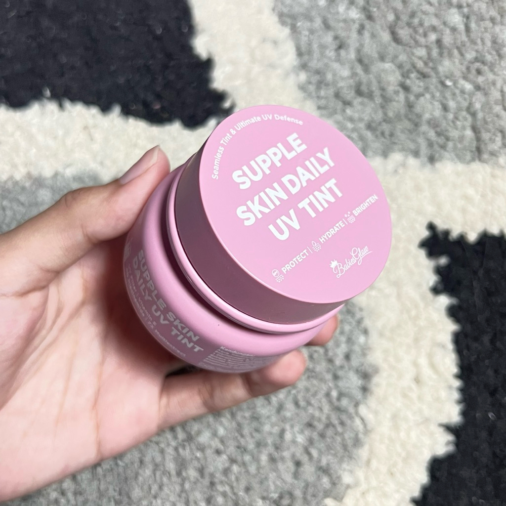 [LIKE NEW] BABIES GLOW